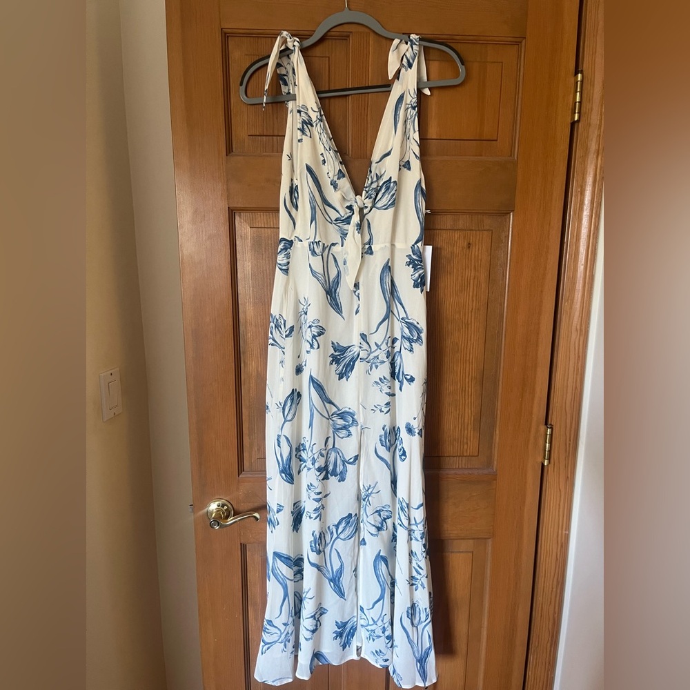 Reformation Harper dress in “Lisse” color - Picture 7 of 13